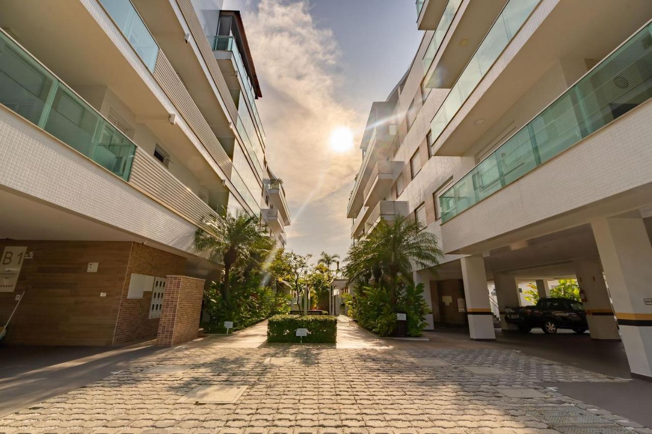 Varandas do Atlântico, Fabuloso Apto em Condo Frente Mar com Piscina Climatizada - 3 quartos 6 pessoas Bombinhas Exterior foto